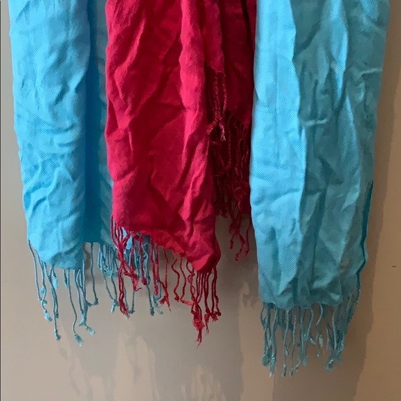 Pashmina 2 of them! - Picture 3 of 3